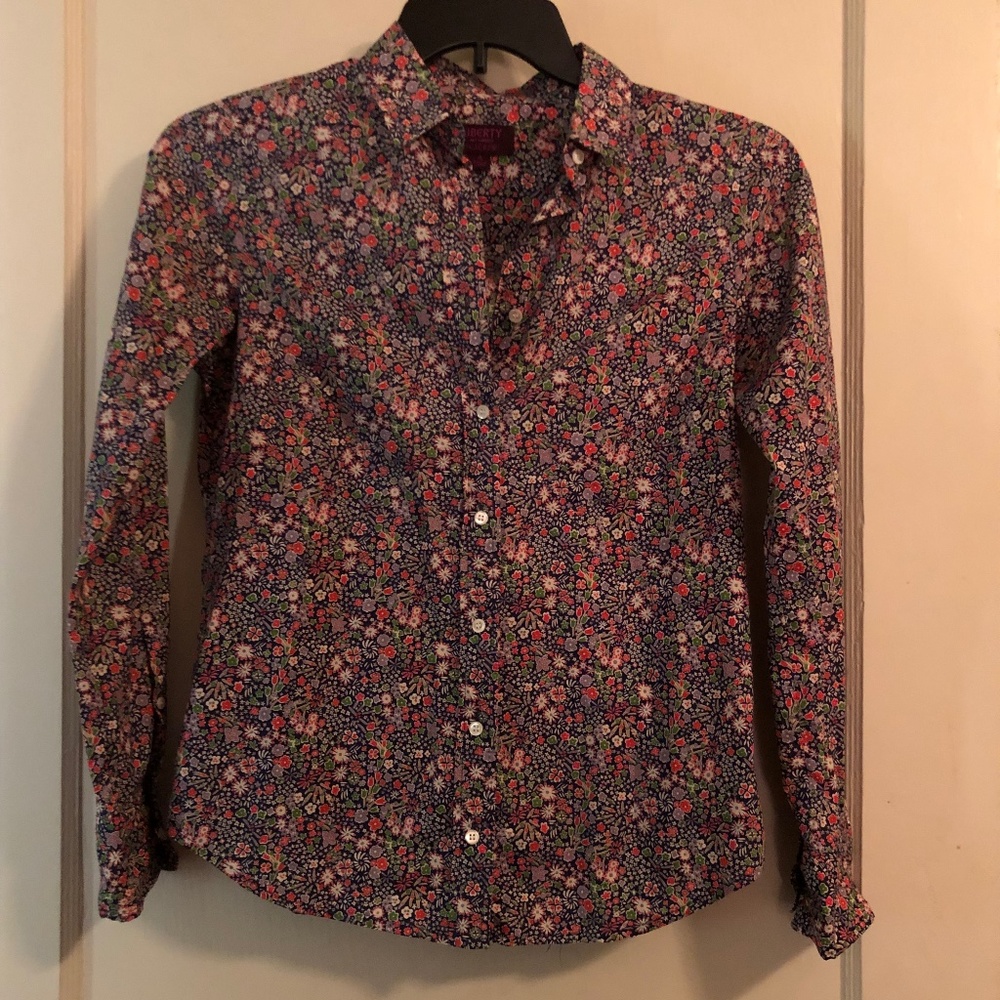 Women’s Liberty by J Crew long sleeve button up floral shirt